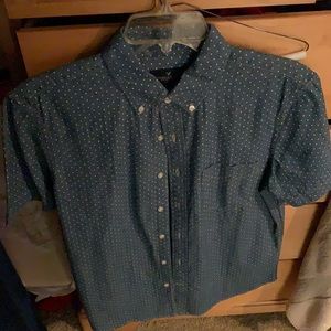 American Eagle short sleeve button down